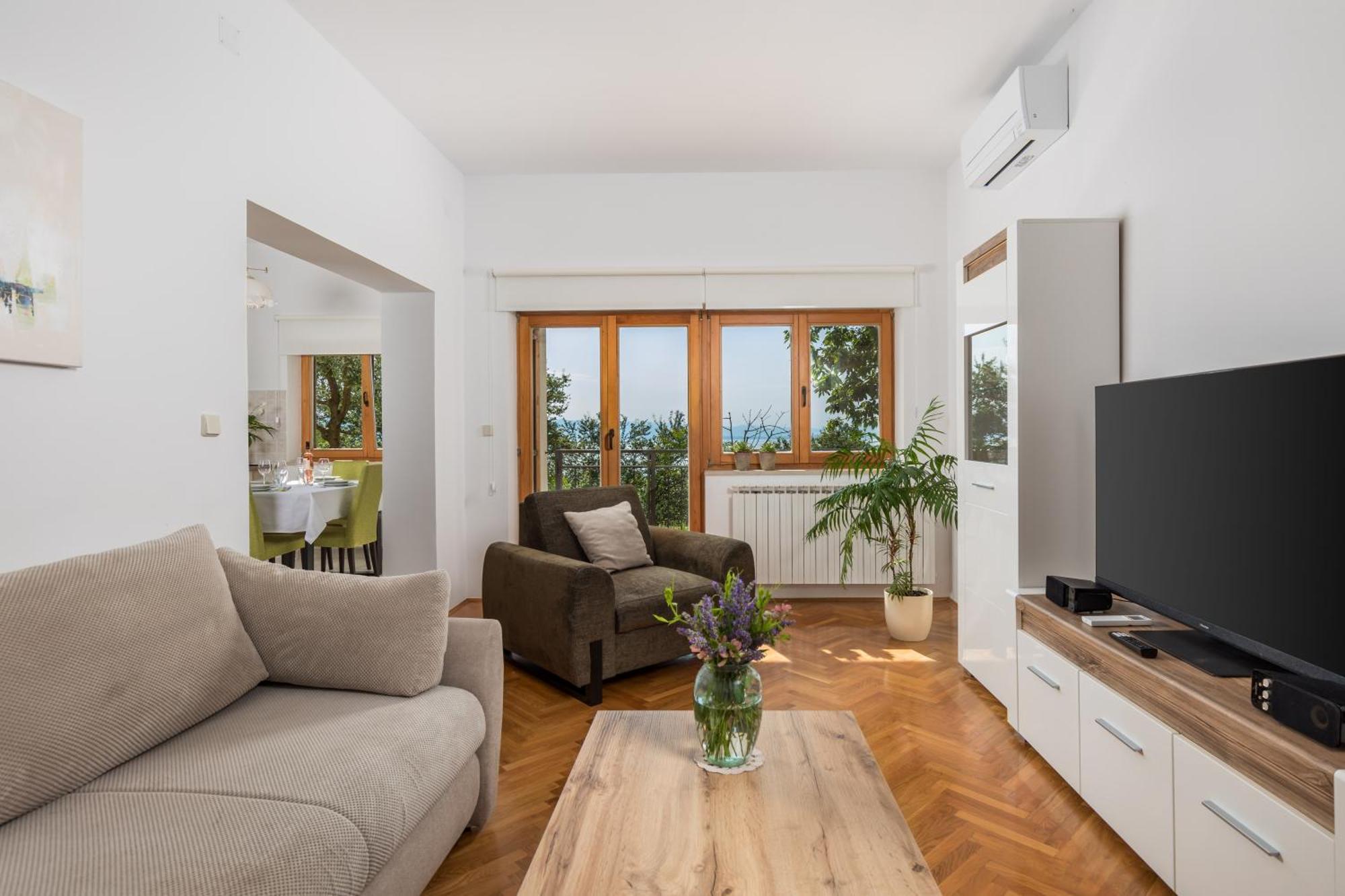 Apartament Blue N' & Sun Inbetween Opric